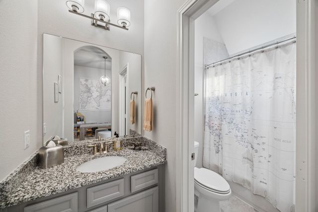 631 Aquilla Square, Webster, TX 77598