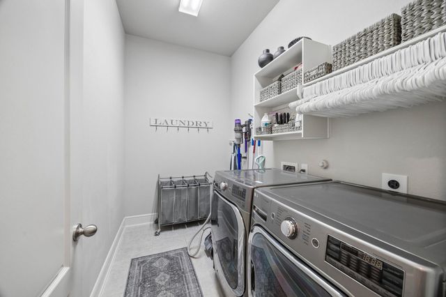 631 Aquilla Square, Webster, TX 77598