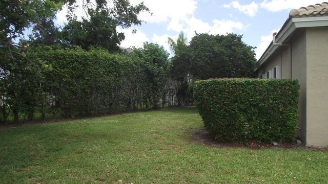 3945 Diamond Chip Court, Wellington, FL 33414
