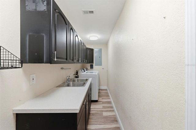 132 SAGEWOOD COURT, Apopka, FL 32703