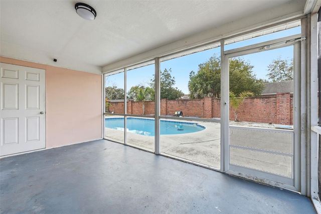 132 SAGEWOOD COURT, Apopka, FL 32703