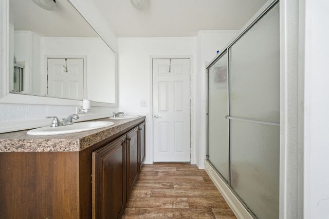 650 Lone Star Road, Whitesboro, TX 76273