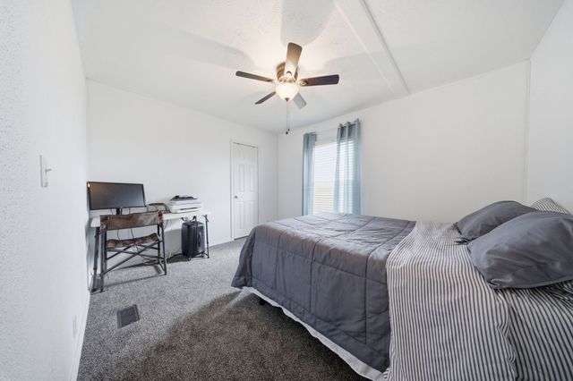 650 Lone Star Road, Whitesboro, TX 76273