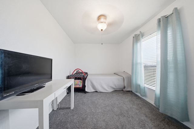 650 Lone Star Road, Whitesboro, TX 76273