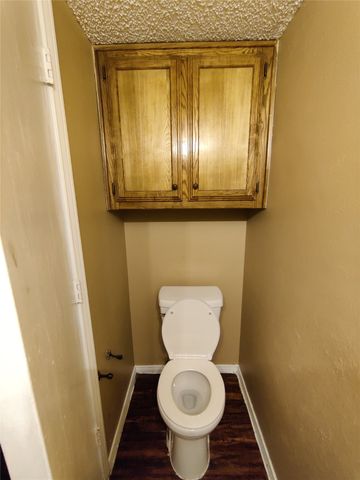 130 Country Bend Drive, Duncanville, TX 75137