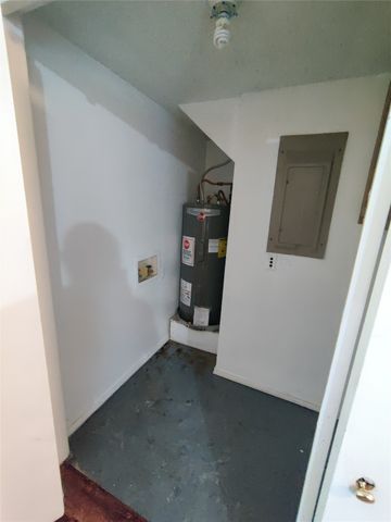 130 Country Bend Drive, Duncanville, TX 75137