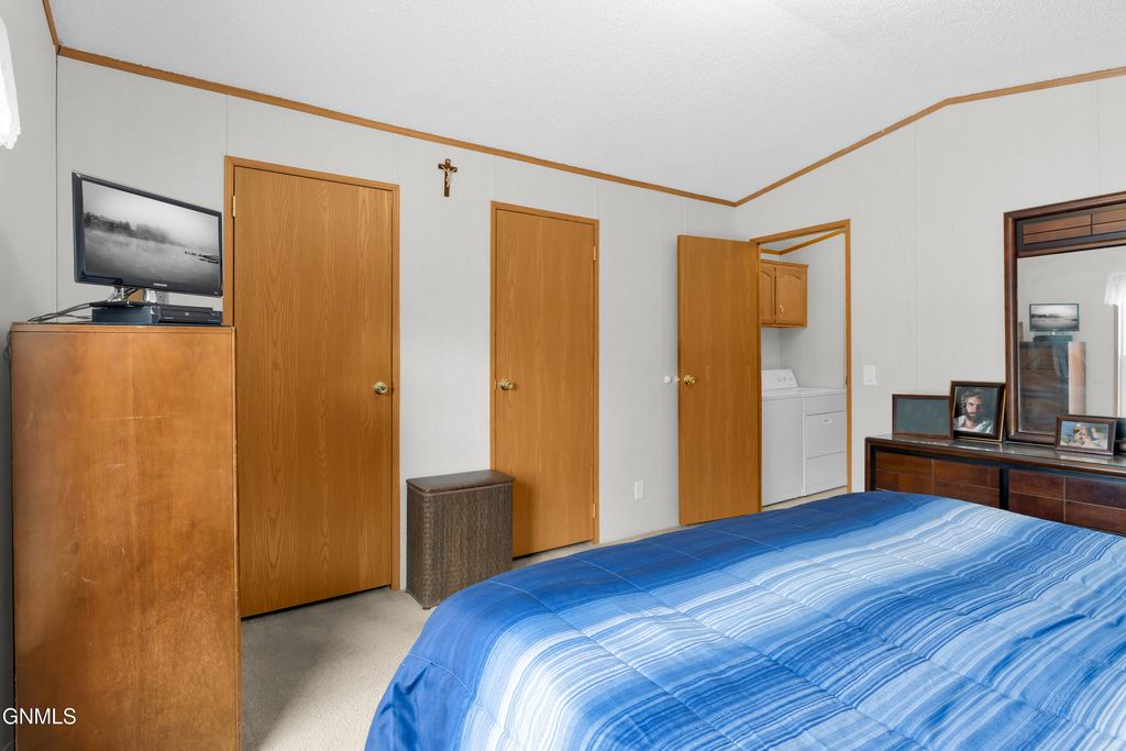 314 Sussex Street, Bismarck, ND 58504 photo 26