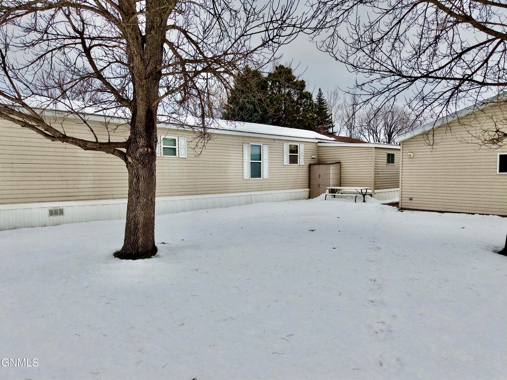 314 Sussex Street, Bismarck, ND 58504 photo 31