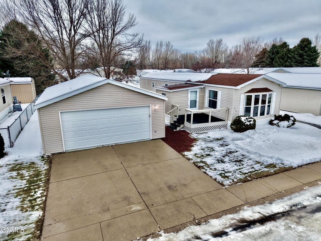 314 Sussex Street, Bismarck, ND 58504 photo 37