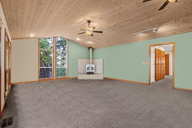 8641 Riverwood Dr, Placerville, CA 95667