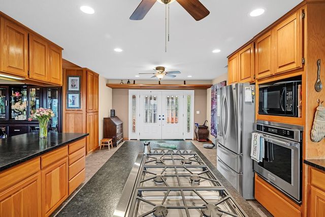 8641 Riverwood Dr, Placerville, CA 95667