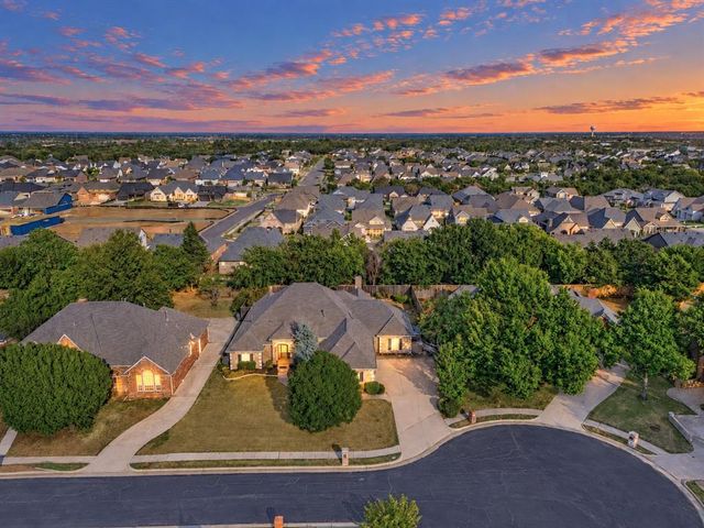 1716 Ruidosa Drive, Edmond, OK 73034