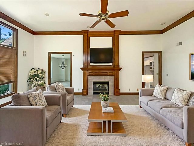 4940 Alden Street, Shawnee, KS 66216