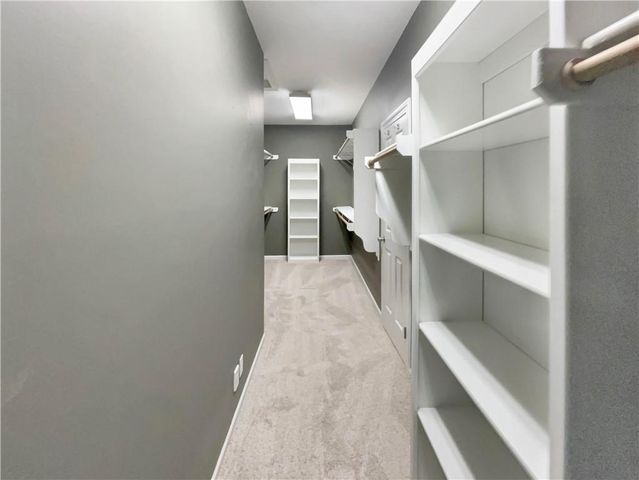 4940 Alden Street, Shawnee, KS 66216