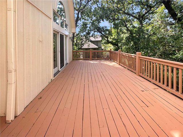 4940 Alden Street, Shawnee, KS 66216