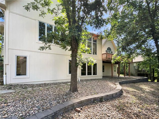 4940 Alden Street, Shawnee, KS 66216