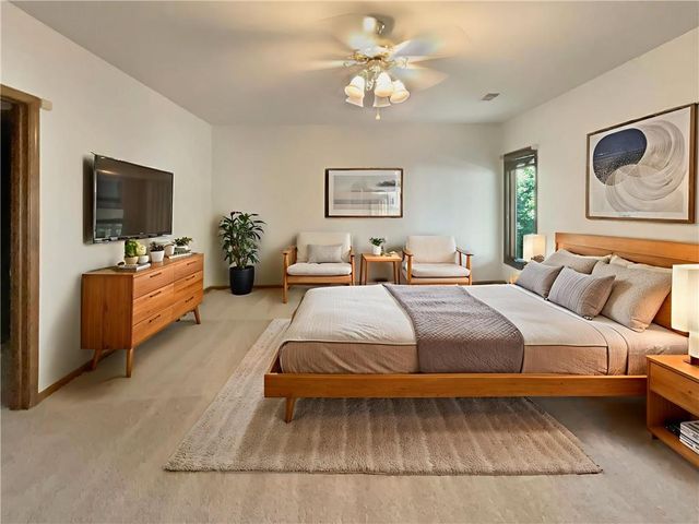 4940 Alden Street, Shawnee, KS 66216