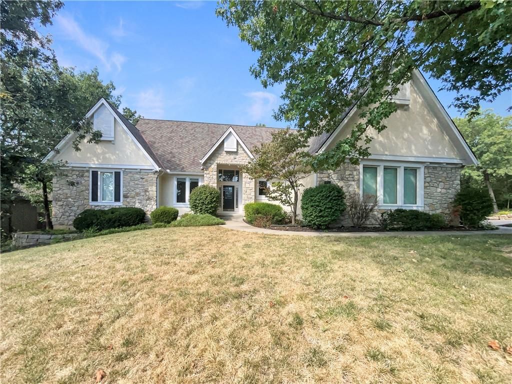 4940 Alden Street, Shawnee, KS 66216