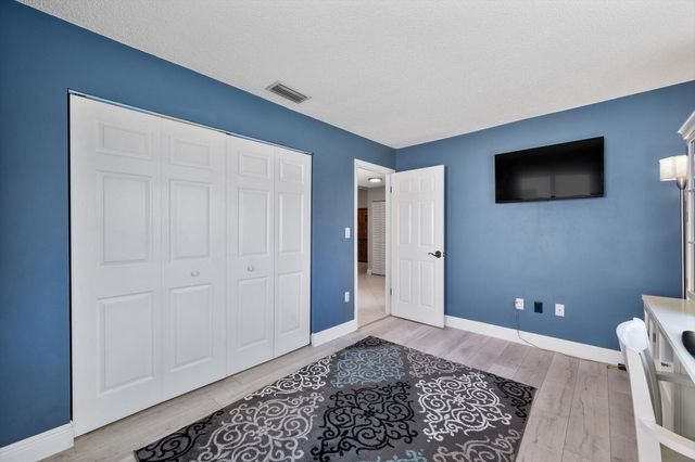 15541 Dover Court, Davie, FL 33331