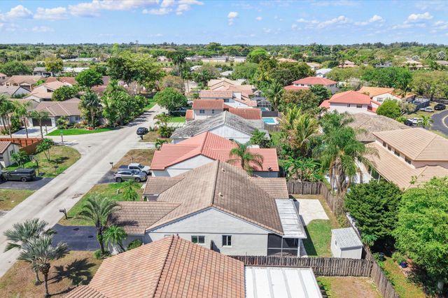 15541 Dover Court, Davie, FL 33331