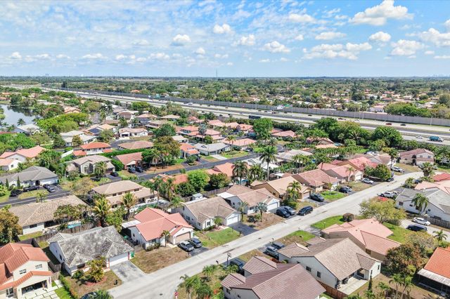 15541 Dover Court, Davie, FL 33331