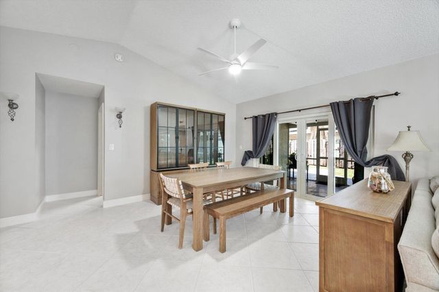 15541 Dover Court, Davie, FL 33331