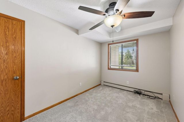 7410 72nd Lane N, Brooklyn Park, MN 55428