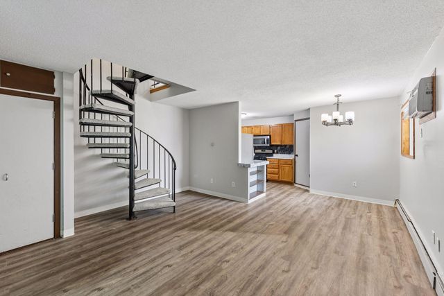 7410 72nd Lane N, Brooklyn Park, MN 55428