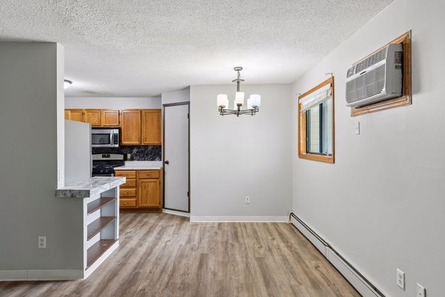 7410 72nd Lane N, Brooklyn Park, MN 55428