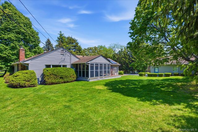 11 Mimosa Place, Shelter Island, NY 11964