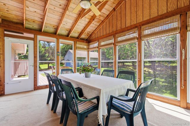 11 Mimosa Place, Shelter Island, NY 11964