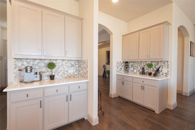 3930 Clear Water Lane, Nevada, TX 75173