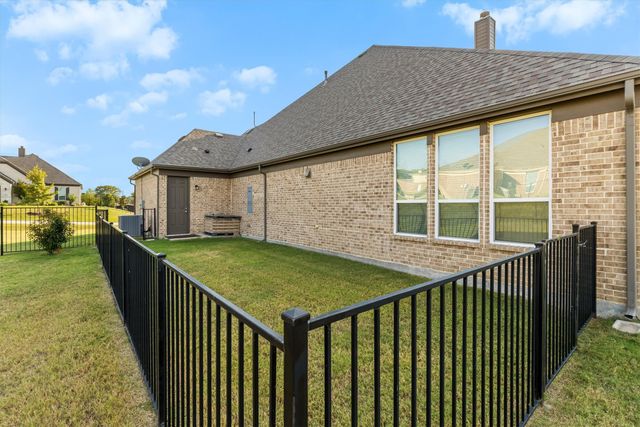 3930 Clear Water Lane, Nevada, TX 75173