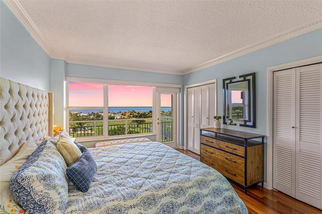 603 LONGBOAT CLUB ROAD 1103N, Longboat Key, FL 34228