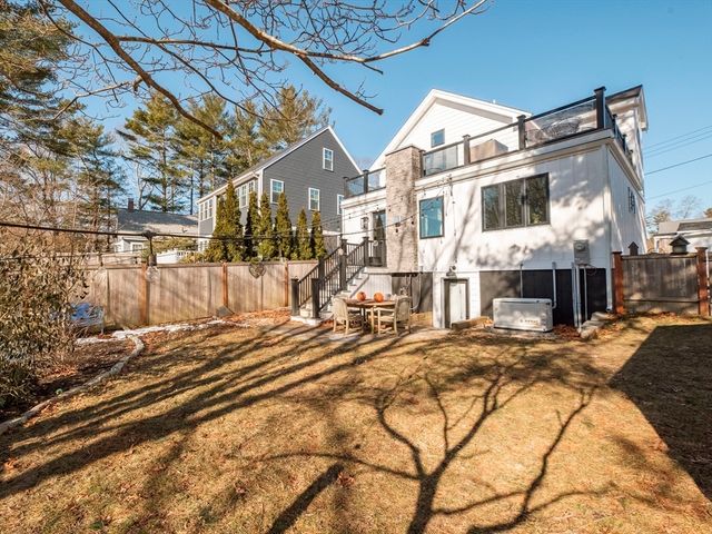 9 Puritan Way, Duxbury, MA 02332