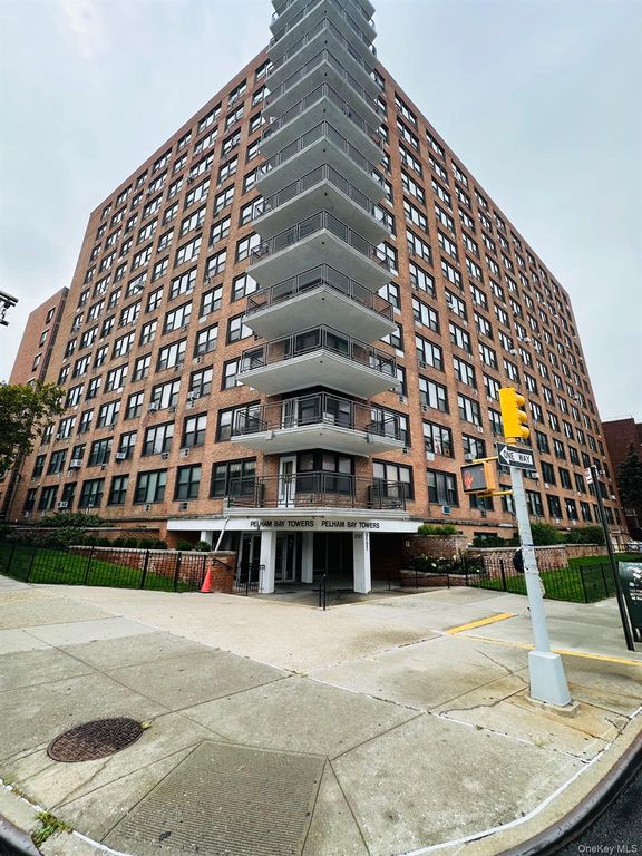 3121 Middletown Road 6H, Bronx, NY 10461