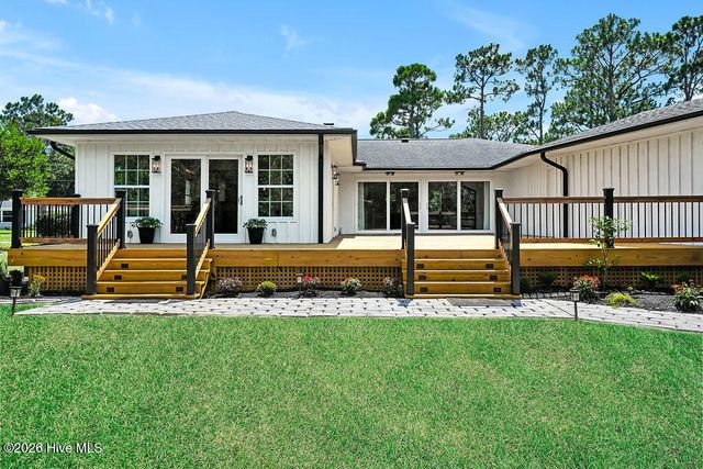701 Pine Valley Drive, Wilmington, NC 28412