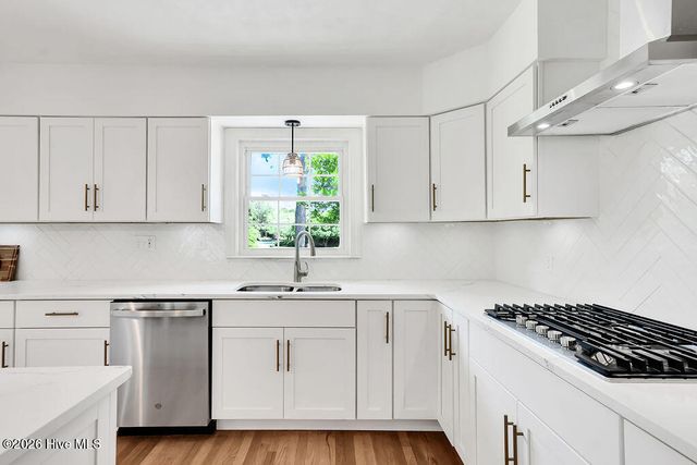 701 Pine Valley Drive, Wilmington, NC 28412