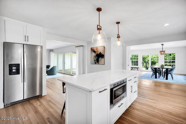 701 Pine Valley Drive, Wilmington, NC 28412