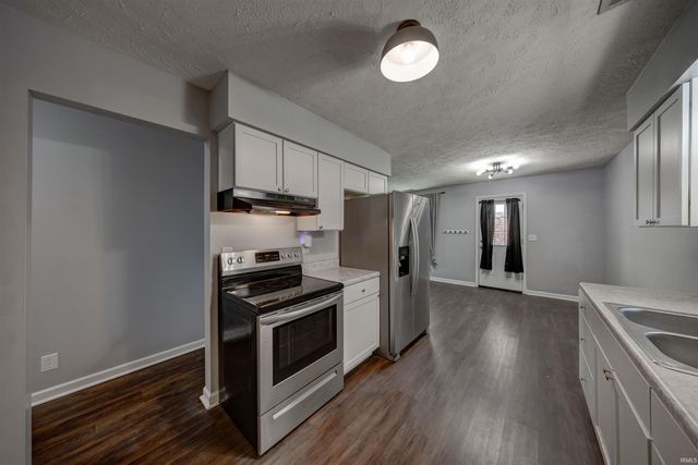 455 Les Drive, Chandler, IN 47610