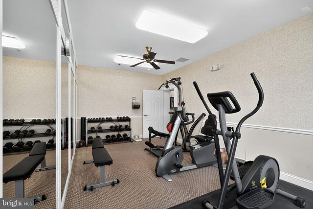 7330 MAPLE AVE #124, Pennsauken, NJ 08109
