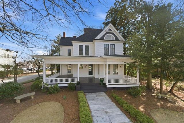 1720 Rugby Avenue, College Park, GA 30337