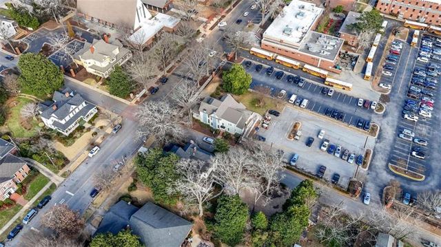 1720 Rugby Avenue, College Park, GA 30337