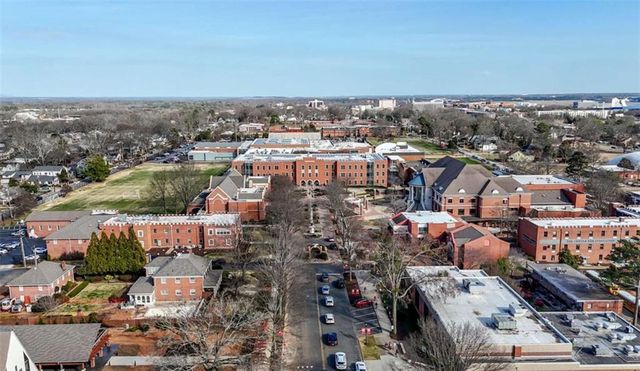 1720 Rugby Avenue, College Park, GA 30337