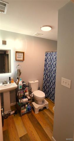 560 Huntleigh Court, Farmington, MO 63640
