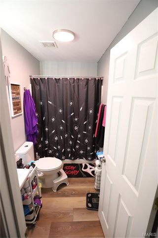 560 Huntleigh Court, Farmington, MO 63640