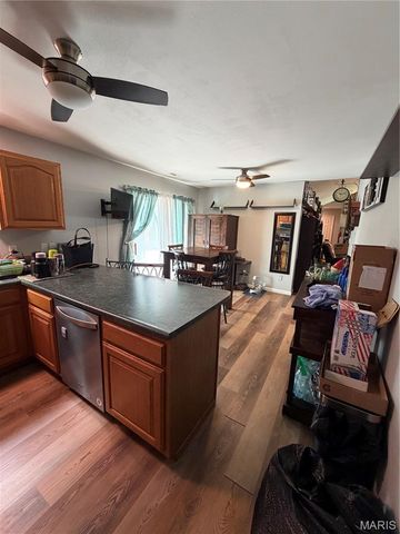 560 Huntleigh Court, Farmington, MO 63640