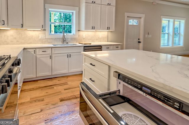341 Abby Lane, Clayton, GA 30525