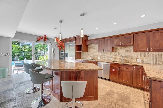 3317 NE 16th Ct 0, Fort Lauderdale, FL 33305