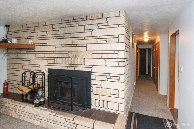 2717 S Laurel Street, Port Angeles, WA 98362